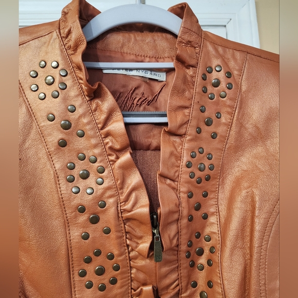 Peter Nygard 100%  Leather   Sweater Jacket M/L - Picture 2 of 5